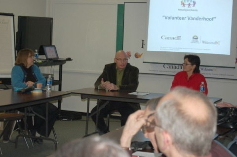 mayor-thiessen-and-chief-thomas.jpg